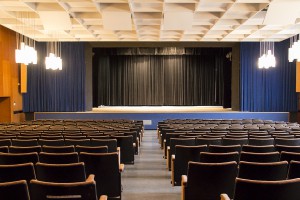 Aula Gymnasium Neustadt